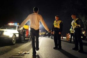 Field Sobriety Tests Exposed: An NHTSA Instructor's Inside Perspective. Pruebas de Sobriedad de Campo Expuestas